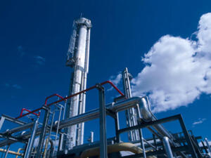 Gas refinery