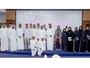 جامعة حمدان بن محمد الذكية تعقد لقاءً حوارياً مثمراً حول تعزيز التجربة التعليمية والحياة الدراسية في الجامعة