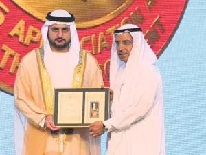 خلال الحدث