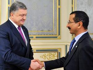 سلطان أحمد بن سليم، رئيس مجلس الإدارة والرئيس التنفيذي لمجموعة "موانئ دبي العالمية"، رئيس مؤسسة الموانئ والجمارك والمنطقة الحرة مع الرئيس الأوكراني بيترو بورشينكو خلال لقائها في أوكرانيا مؤخر