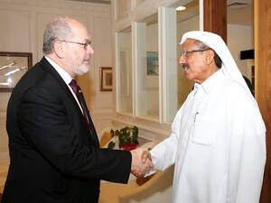 رئيس مجلس إدارة مجموعة الحبتور، خلف الحبتور والسفير الفرنسي لدى دولة الإمارات، آلان أزواو