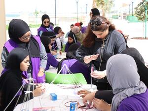 المشاركون خلال الفعاليات