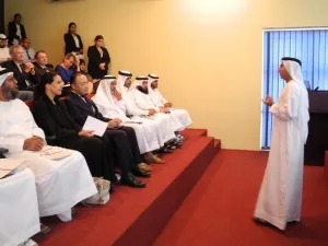 خلال الحدث