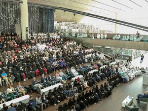 منتدى الكتاب العلمي هو مبادرة للقراءة أطلقتها مكتبة قطر الوطنية لإذكاء اهتمام الشباب واليافعين بالعلوم، وتشجيعهم على اختيار الدراسة في التخصصات والمجالات العلمية. 