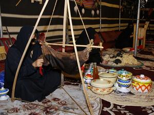 سيقام المهرجان في القرية العالمية تحت شعار "كنوزٌ من التراث الثقافي الإماراتي".