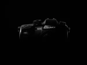 كاميرا LUMIX GH5 الرقمية