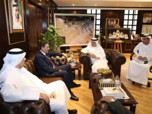 خلال الحدث