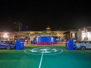 نيسان في معرض دبي الدولي للسيارات 2017