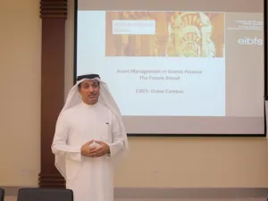 جمال الجسمي، مدير عام معهد الإمارات للدراسات المصرفية والمالية