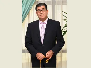 جمال فخرو الشريك التنفيذي في شركة كي بي إم جي