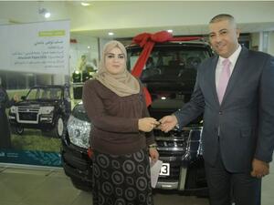 الطالبة اسراء عدوي الفائزة بجائزة حسابات توفير جامعتي