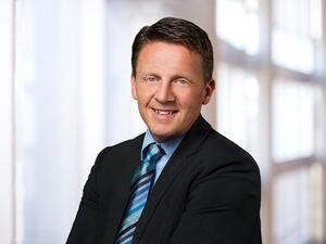 Jeremy Burton, chief marketing officer, Dell