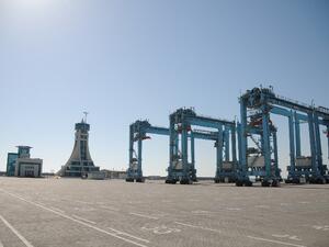 ميناء أبوظبي