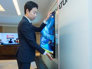 LG SIGNATURE OLED TV W