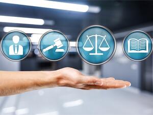 How Saudi Labor Law Serves Women. (Shutterstock)