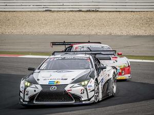 لكزس LC في سباق نوربورغرينغ