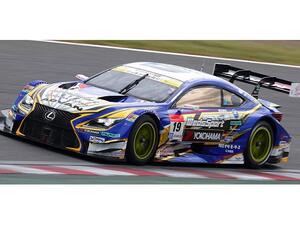 لكزس RC F