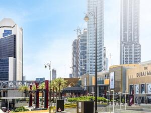فندق إم هوتيل داونتاون من ملينيوم يمتاز بموقعه الاستراتيجي في قلب مدينة دبي.