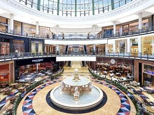 Visitors of Mall of the Emirates who dine in any of the mall’s restaurants can bring their receipts to the customer service desk and get a FOODIE TICKET. 