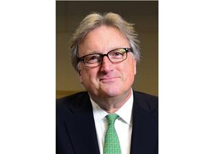 مارك باورز رئيس الشؤون المالية لمجموعة الاتحاد للطيران