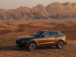 تضمن باقة الخدمات الممتدة لسبع سنوات هذه الحفاظ على سيارات مازيراتي عند أعلى مستوى من الكفاءة والأداء لسنوات عديدة.