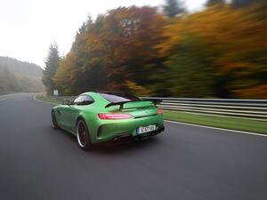 سيارة GT R من مرسيدس-AMG