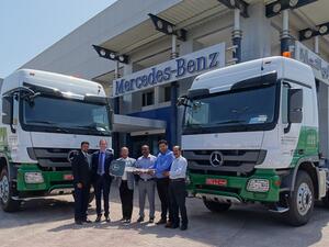 تعد أكتروس الشاحنة الأكثر مبيعاً في المنطقة، حيث بِيع منها حتى الآن أكثر من 760 ألف شاحنة في جميع أنحاء العالم.