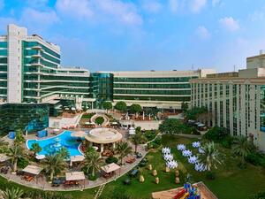  The hotel has crafted an array of elegant events and attractive festive deals that will surely make this season a special one to remember.
