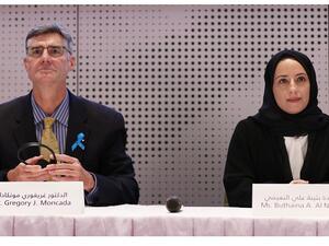 السيدة بثينة علي النعيمي، رئيس التعليم ما قبل الجامعي بمؤسسة قطر، والدكتور جريجوري مونكادا، مدير ‘أكاديمية قطر للعلوم والتكنولوجيا‘.