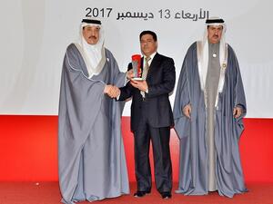 During the award ceremony held on the 13th of December 2017, Mr. Mohammed Redha Al Aali received an award for Distinguished Manager and Mr. Mohammed Mutaleb Taqi for Diligent Employee. 