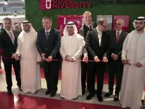 خلال الإفتتاح