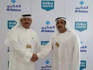 عمر الفطيم، نائب رئيس مجلس إدارة، الفطيم وخليفة الزفين، الرئيس التنفيذي لمؤسسة مدينة دبي للطيران