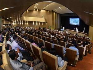 قد اختتم الاجتماع المفتوح، والذي استمر لمدة نصف يوم، بحيوية عالية.