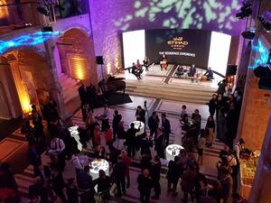 شهد حفل الاستقبال حضور خاص من شخصيات مرموقة من الحكومة الإسبانية، ودبلوماسيين، وإعلاميين وشركاء معنيين في قطاع السفر والسياحة. 