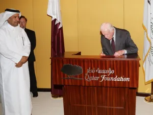 خلال الزيارة