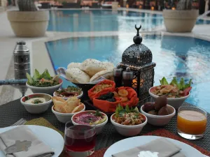 يزخر شهر رمضان بأطباقه الرمضانية المميزة