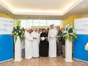 سعادة الدكتورة حنان محمد الكواري، وزير الصحة العامة، أثناء الافتتاح الرسمي لمركز مكافحة التبغ في مؤسسة حمد الطبية.
