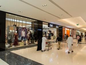 لا تكتمل تجربة التسوق الا بالتوقف قليلا لاخذ قسط من الراحة وتناول وجبة طعام شهية في احد المطاعم والكافيهات التي يضمها سيتي سنتر مسقط.