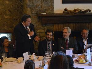 السيد ستافروس يانوكا، الرئيس التنفيذي لمؤتمر "وايز"، يتحدث خلال المؤتمر الأيبيري الأمريكي لوزراء التربية والتعليم في أندورا