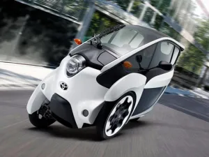 مركبة تويوتا i-Road الكهربائية