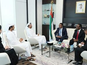 The meeting discussed ways to consolidate cooperation through the exploration of investment opportunities in agriculture, food, tourism, logistics, shipping and air transport.