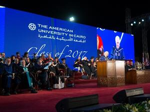 تم الأمس تكريم الطلاب في حفل التخرج لإنجازاتهم الأكاديمية وتفوقهم أيضا في الأنشطة خارج المنهج الدراسي.