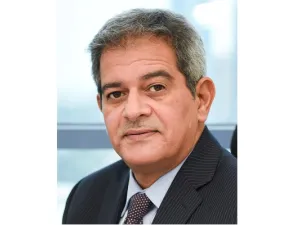 السيد وليد الخاجة رئيس مجلس إدارة شركة البحرين الأولى