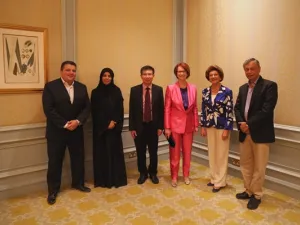 خلال الحدث