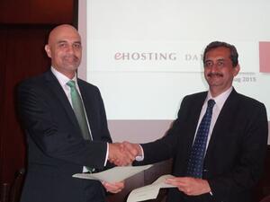 Mr. Yasser Zeineldin, CEO, eHosting DataFort and  Anil Somaiya, CTO,  ISSL after signing the MoU