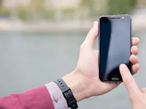 إتش تي سي ون A9