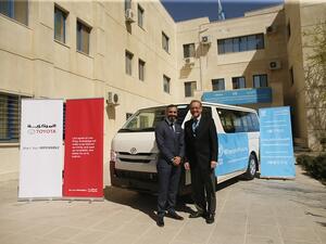 خلال احتفالية تسليم الفان في المقرّ الرئيسي للأونروا.