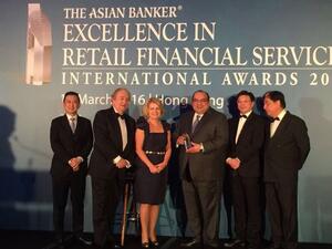 بنك أبوظبي التجاري يفوز بجائزتين مرموقتين من آسيان بانكر