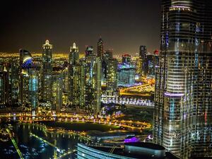 مساهمة المرأة في الاستثمار العقاري تنمو على خلفية ثقتهن بسوق عقارات الإمارة من جهة وتتزايد بدعم وتشجيع الرجل من جهة أخرى. (Pixabay)