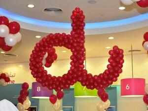 Opening ceremony of du's new shop at the Mall of the Emirates 